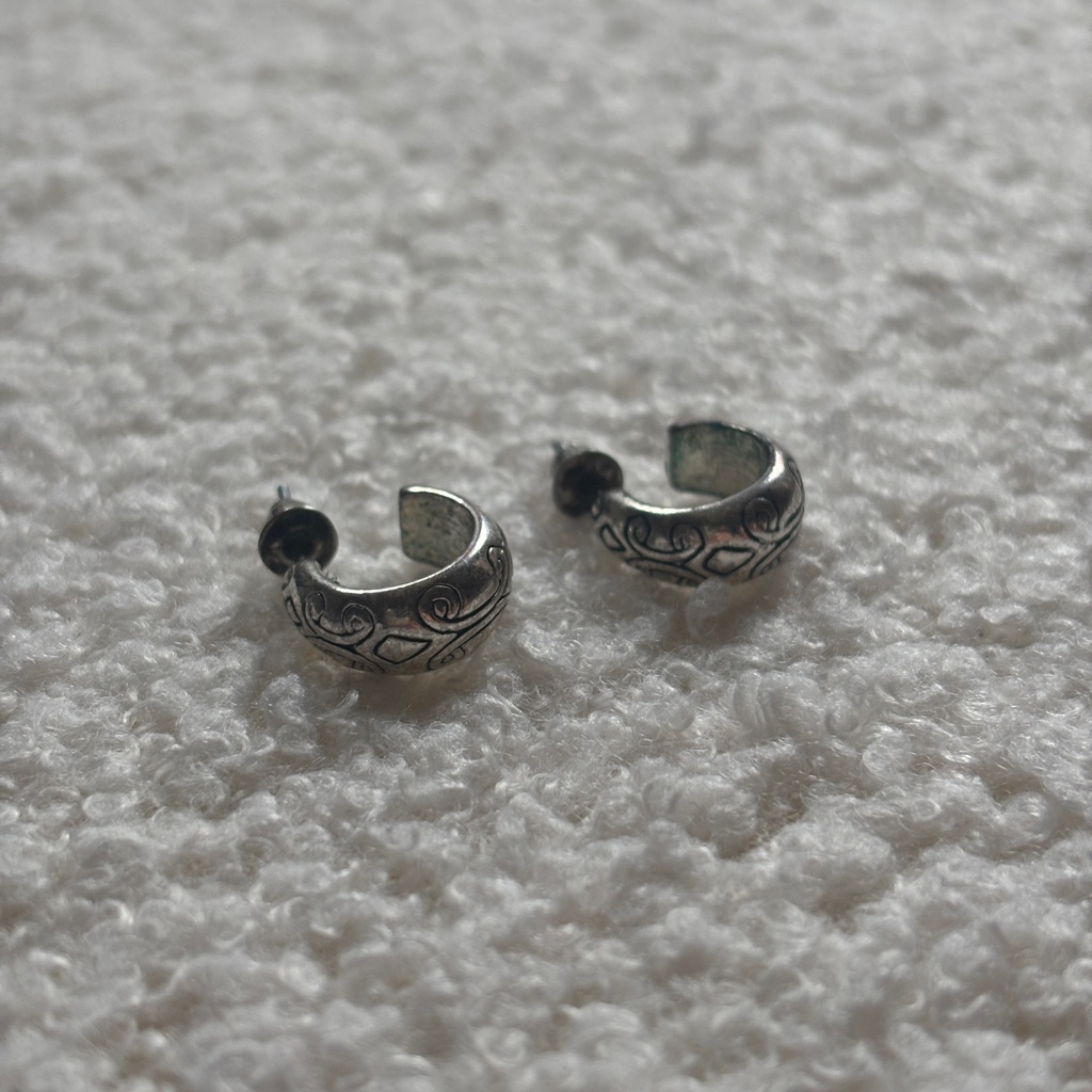 Amazon Silver-Tone Engraved Cuff Hoop Earrings 6$